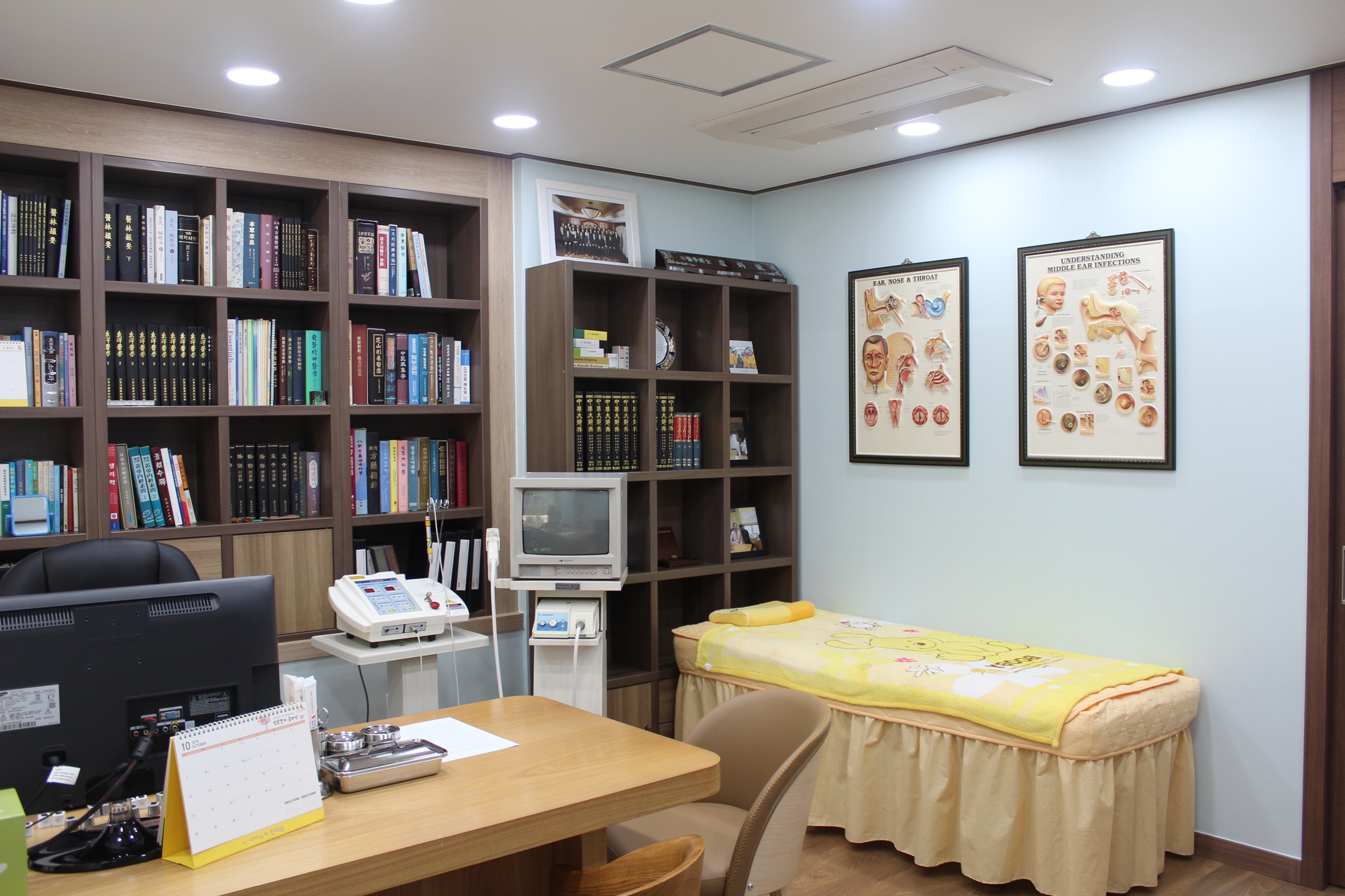 아이의 작은 변화까지 놓치지 않는 세심한 진료가 시작되는 공간입니다.